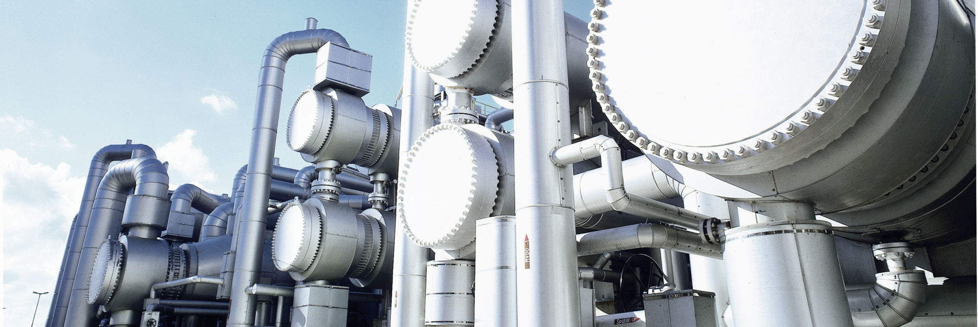 Refining processes > Refining > Products & Services > Home