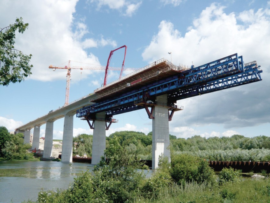 Construction of the Scherkondetal bridge near Weimar Construction of the Scherkondetal bridge near Weimar