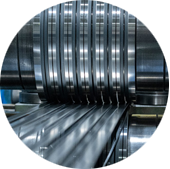 Taśma łączona i nawijana oscylacyjnie w zwojach jumbo