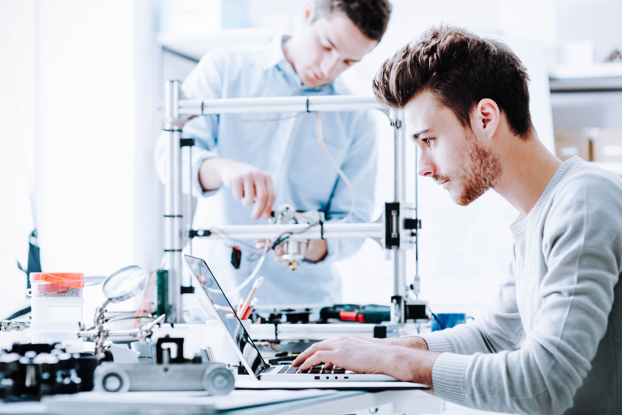 Als Student mit einer Abschlussarbeit Theorie und Praxis zusammenführen