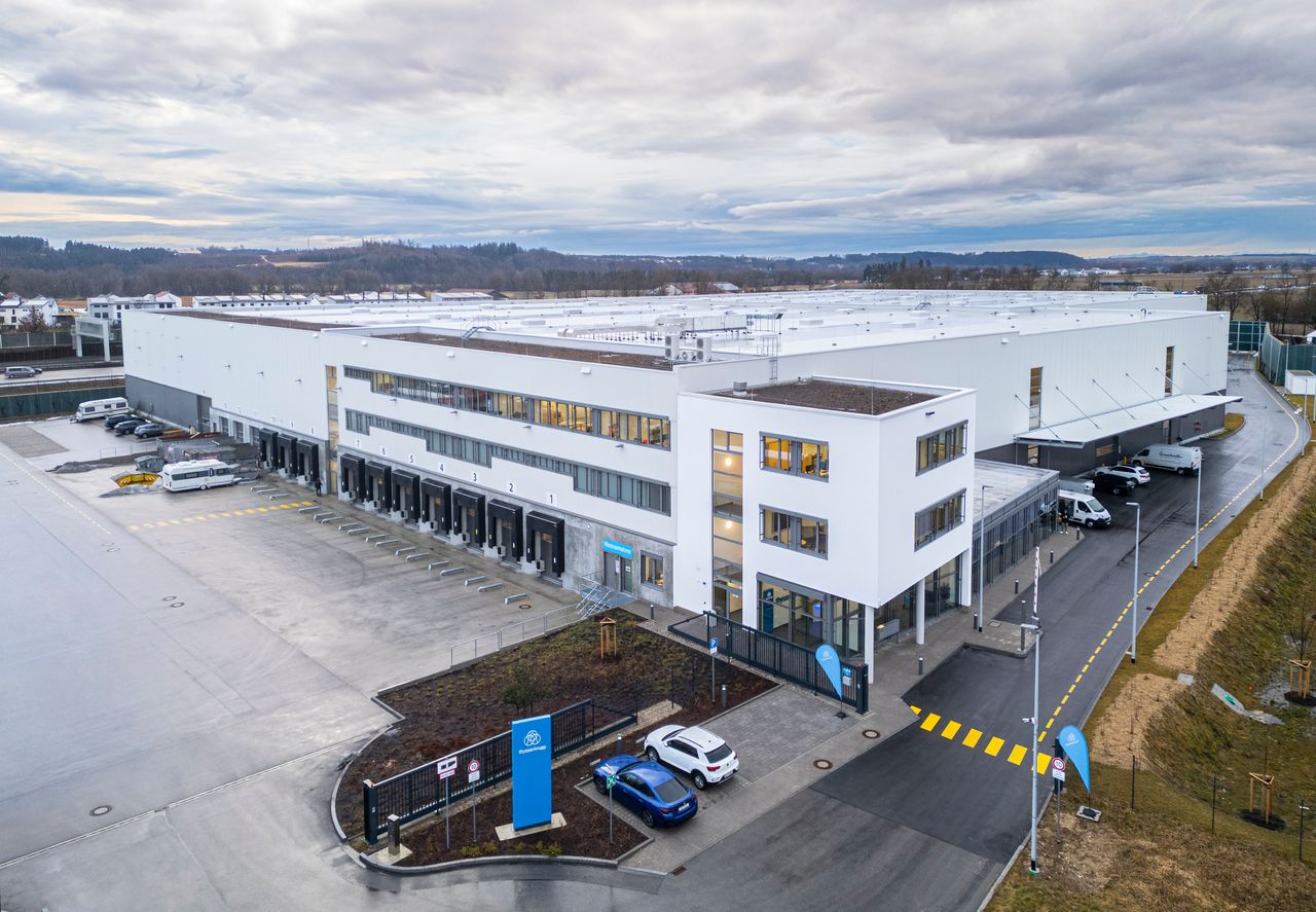 thyssenkrupp Automotive Technology opens new axle assembly plant in Allershausen near Munich