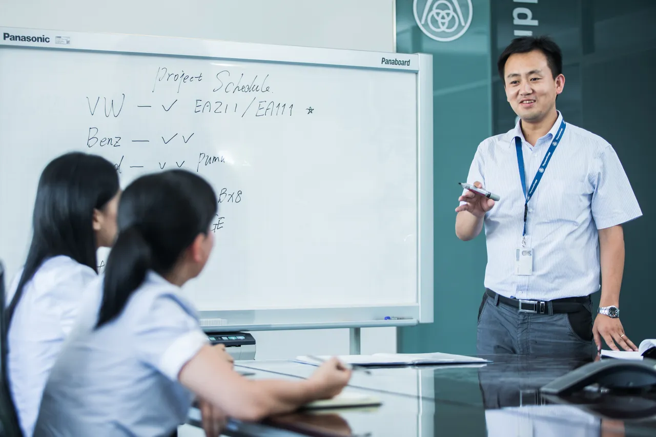 Employees in a workshop