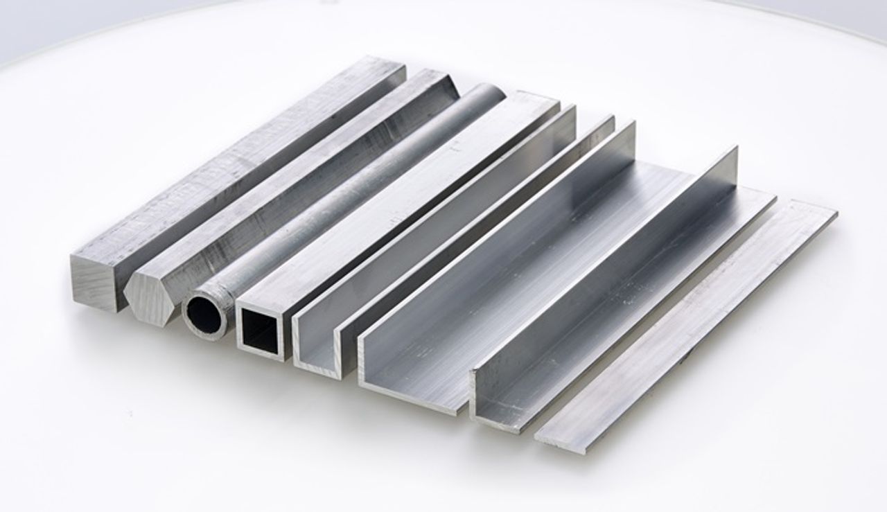 aluminium staf, koker,  profielen en plat