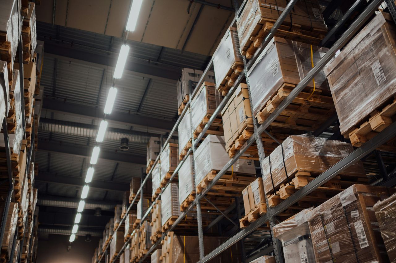bonded warehouse | thyssenkrupp