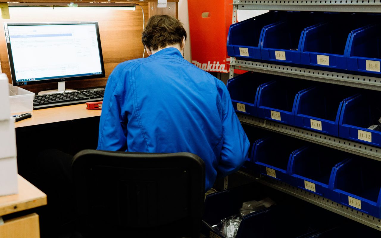 Kitting & Value-Added Services | thyssenkrupp Supply Chain Solutions