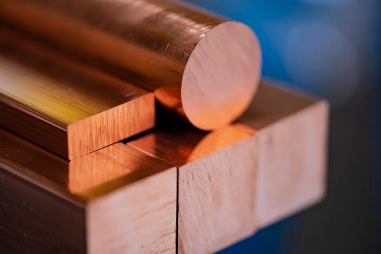 Kupferprofile / Kupferstangen