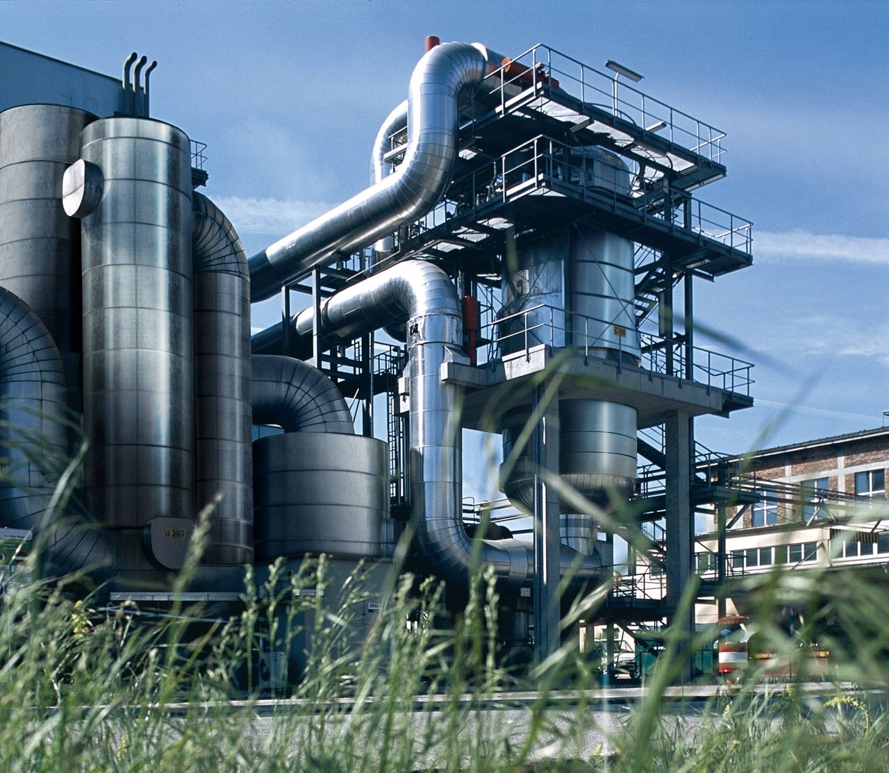 EnviNOx® emission reduction system by thyssenkrupp Uhde 